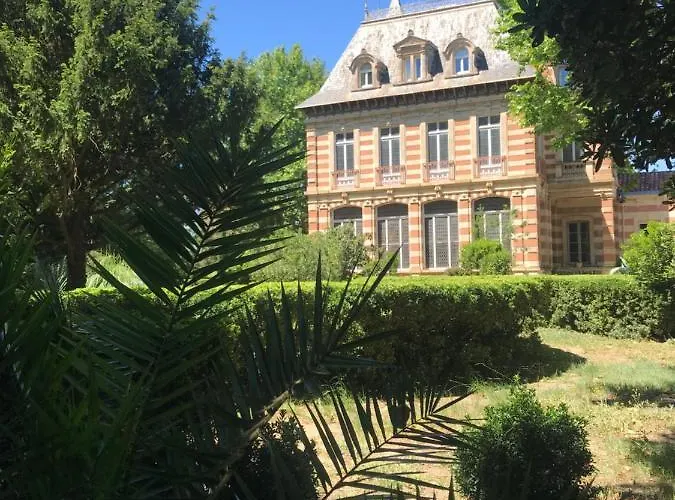 Chateau De La Prade